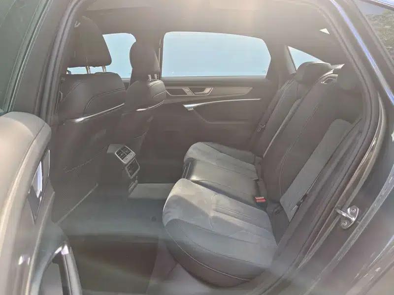 Audi A6L 2024 45 TFSI Premium Dynamic Edition — миниатюра 18