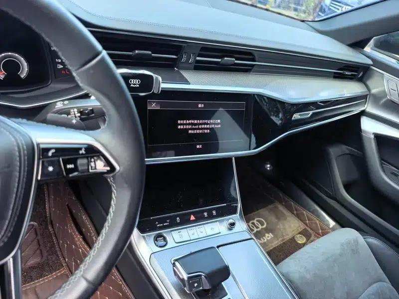 Audi A6L 2023 Facelift 45 TFSI Dynamic Edition — миниатюра 8