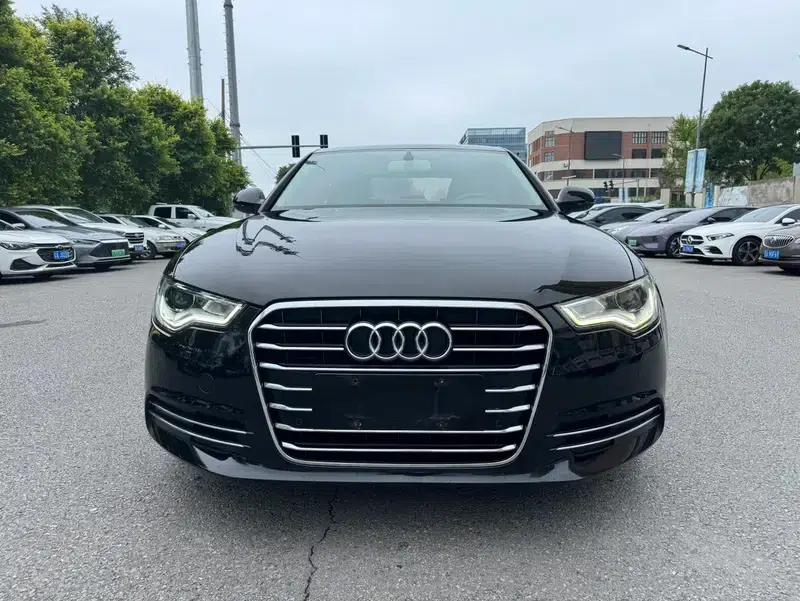 Audi A6L 2014 30 FSI Comfort — миниатюра 2