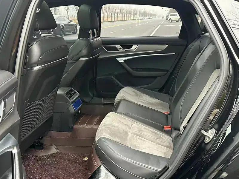 Audi A6L 2023 45 TFSI Premium Dynamic Edition — миниатюра 14