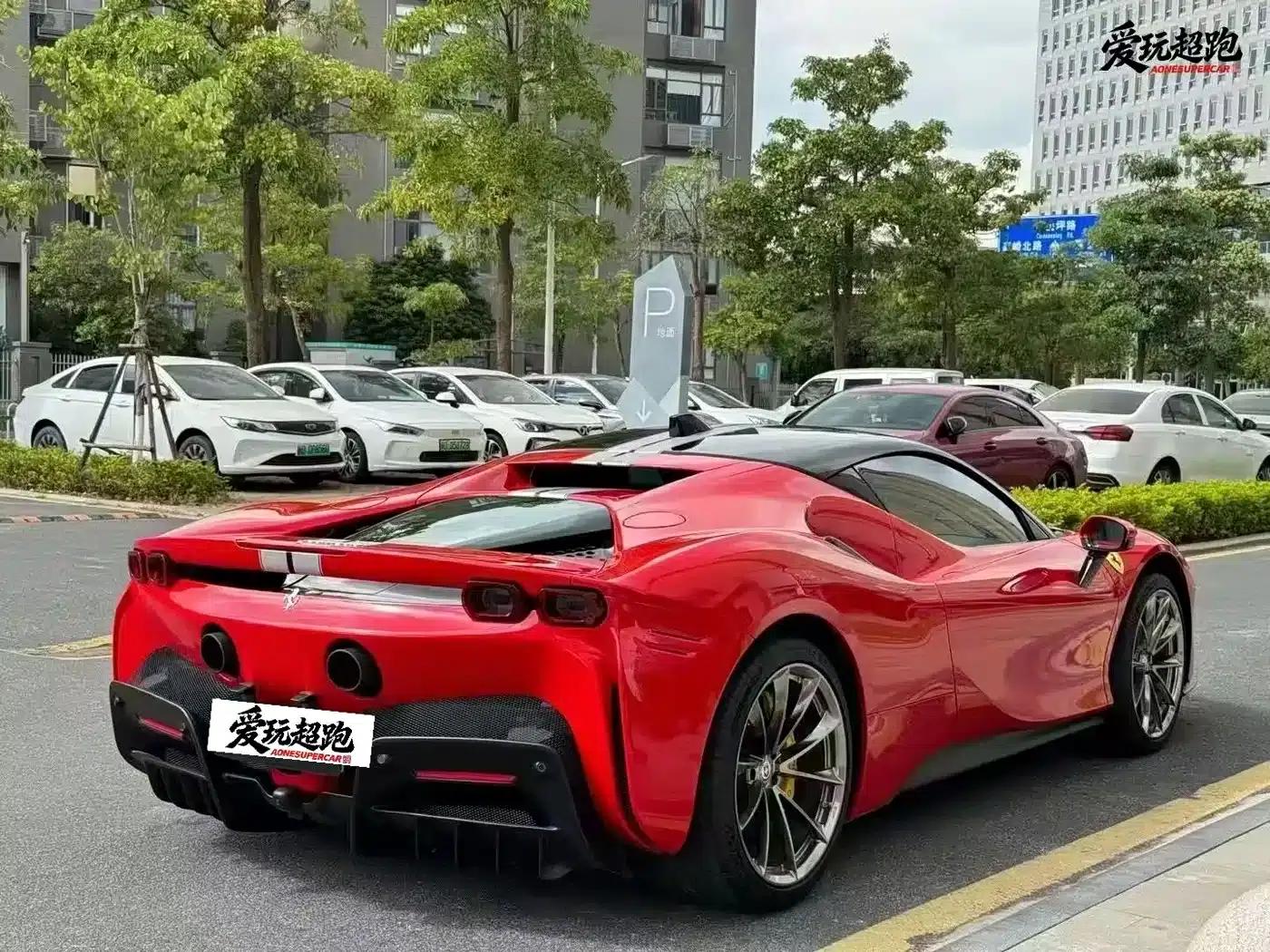 SF90 2020 3.9T V8 Stradale — миниатюра 4