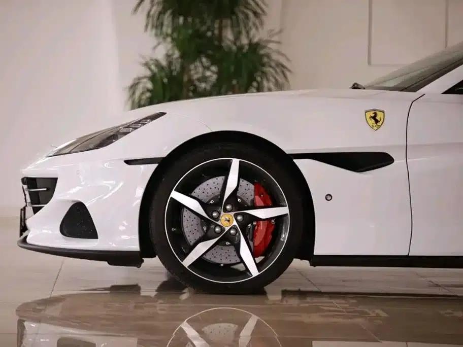 2021 Portofino 3.9T M — миниатюра 4