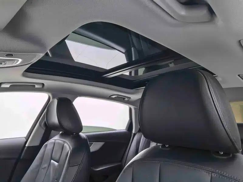 Audi A4L 2019 40 TFSI Fashion Edition (National V Emission Standard) — миниатюра 25