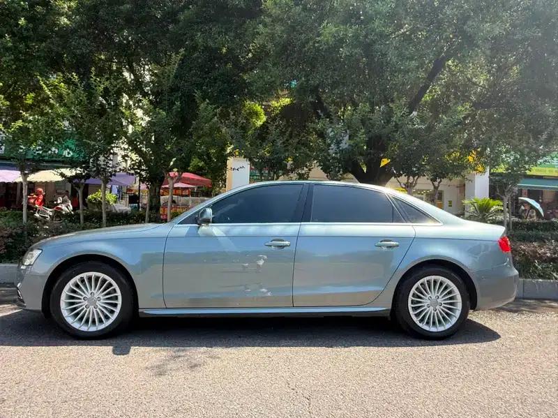 Audi A4L 2015 35 TFSI Automatic Comfort — миниатюра 4