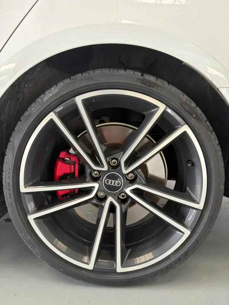 Audi A4L 2023 45 TFSI quattro Premium Dynamic Edition — миниатюра 7