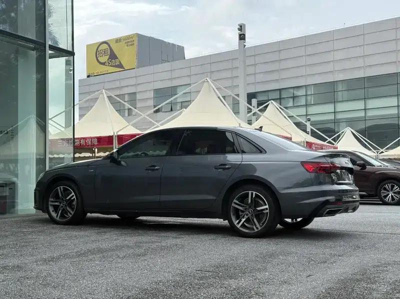 Audi A4L 2022 40 TFSI Luxury Dynamic — миниатюра 4