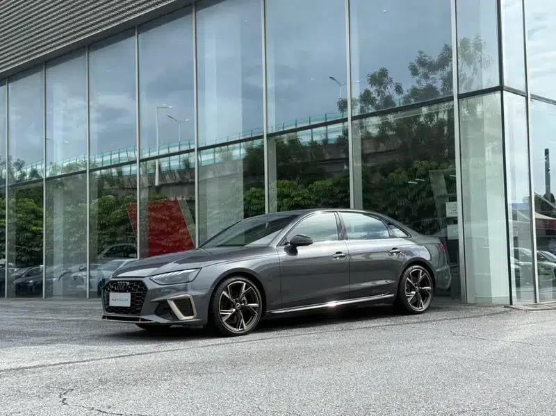 2024 Audi A4L 40 TFSI quattro RS Package (Sports Edition) — миниатюра 1