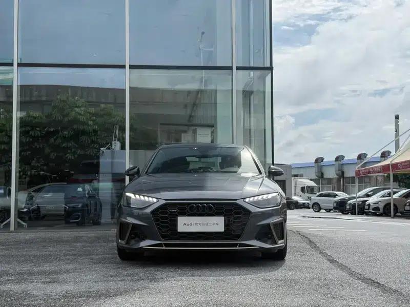 2024 Audi A4L 40 TFSI quattro RS Package (Sports Edition) — миниатюра 2
