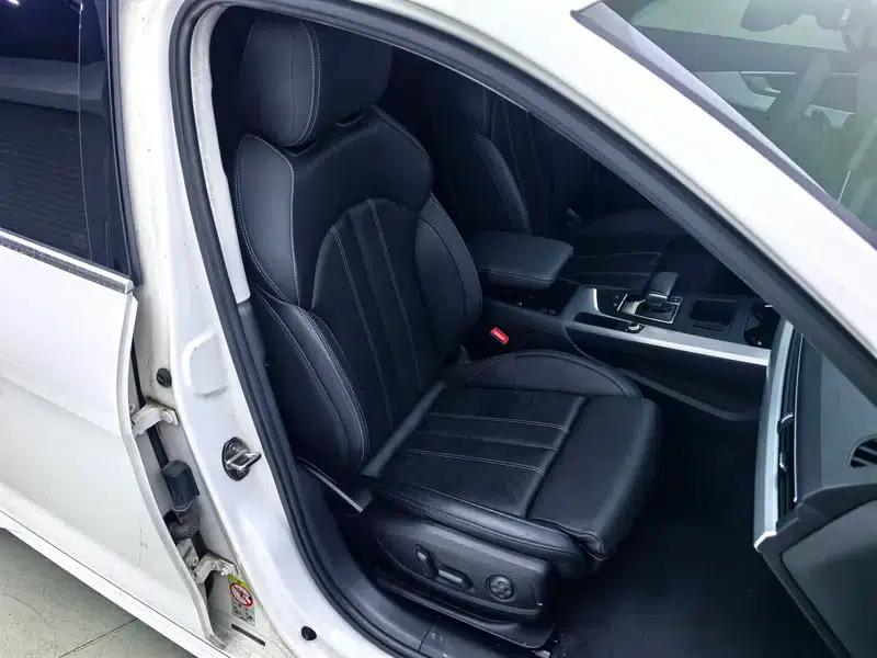 Audi A4L 2020 40 TFSI Luxury Dynamic — миниатюра 21