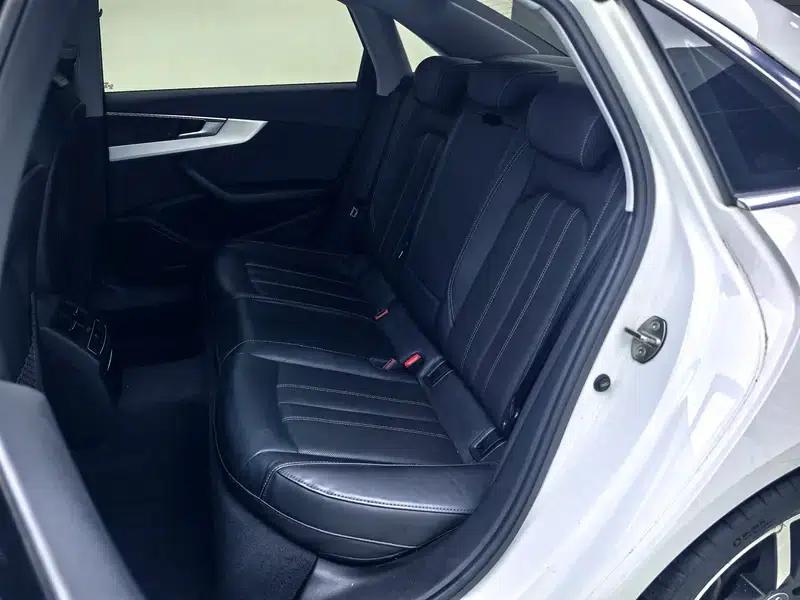 Audi A4L 2020 40 TFSI Luxury Dynamic — миниатюра 23