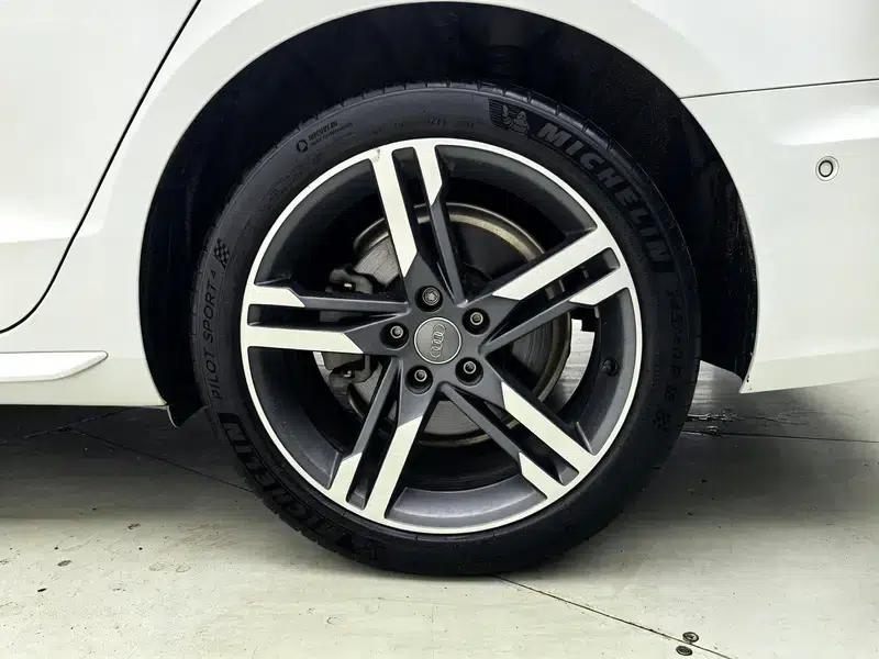 Audi A4L 2020 40 TFSI Luxury Dynamic — миниатюра 9