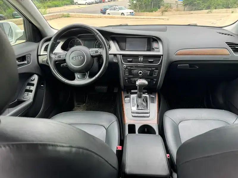 Audi A4L 2013 35 TFSI Automatic Standard Edition — миниатюра 9