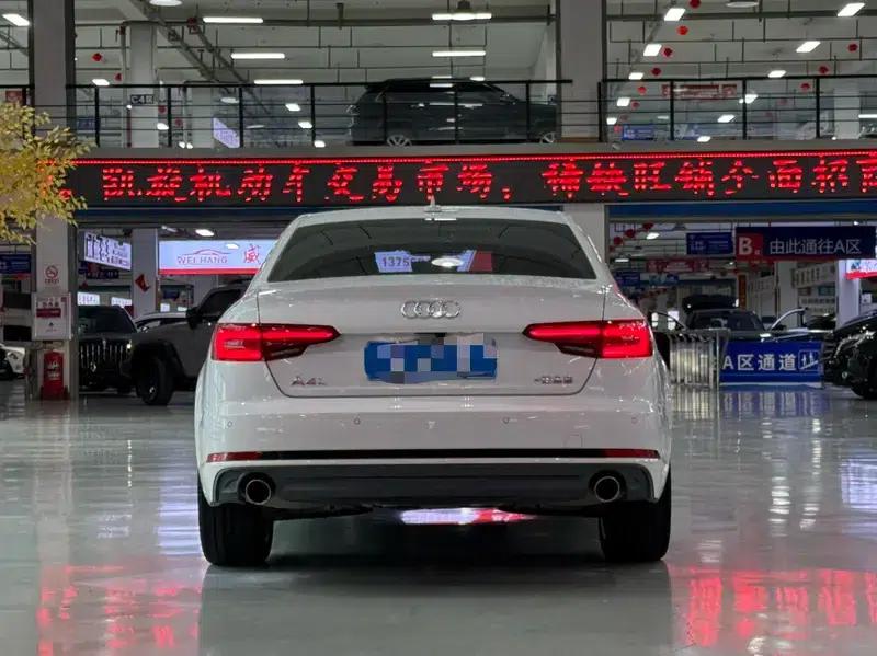Audi A4L 2018 30th Anniversary Edition 40 TFSI Fashion Model — миниатюра 5