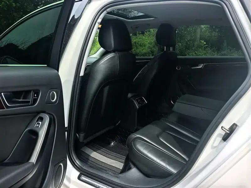 Audi A4L 2015 35 TFSI Automatic Technology Edition — миниатюра 9