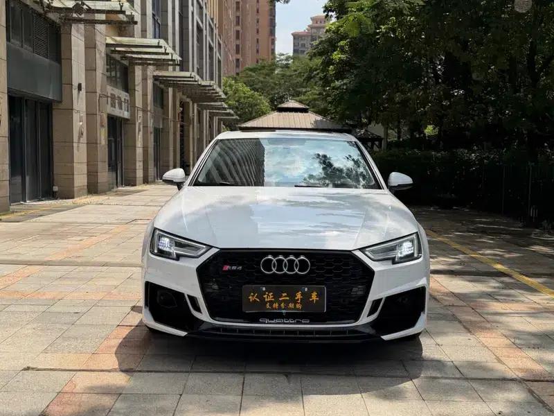 Audi A4L 2018 30th Anniversary Edition 30 TFSI Progressive — миниатюра 2