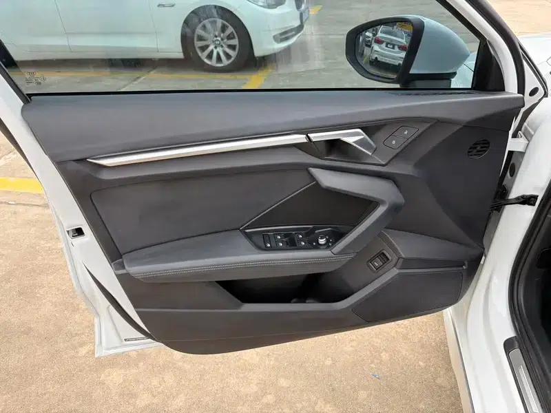 Audi A3 2023 Facelift A3L Limousine 35 TFSI Sporty Edition — миниатюра 9