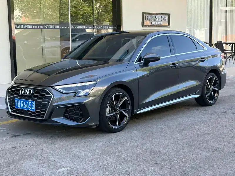 2022 Audi A3 A3L Limousine 35 TFSI Fashion Sport — миниатюра 1