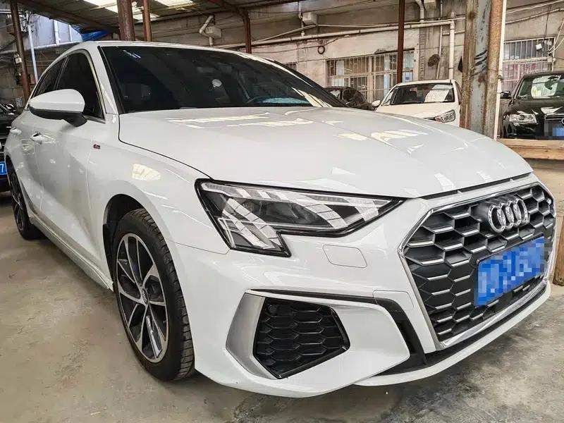 Audi A3 2021 Sportback 35 TFSI Progressive Elegance — миниатюра 3