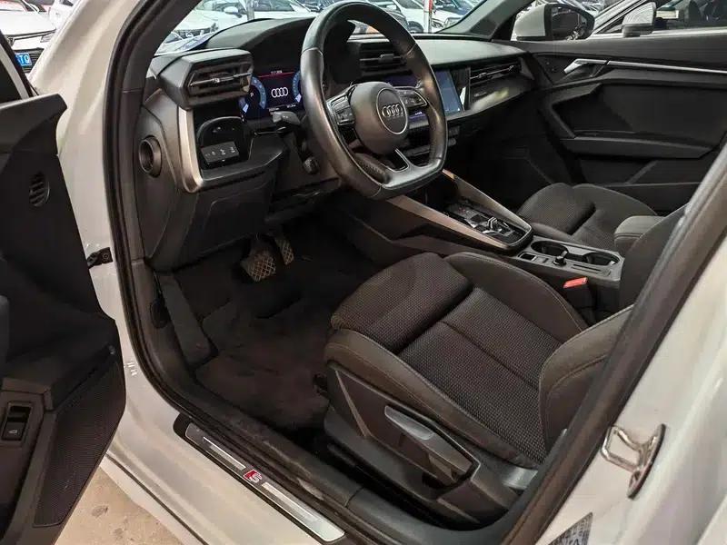 Audi A3 2021 Sportback 35 TFSI Progressive Elegance — миниатюра 8