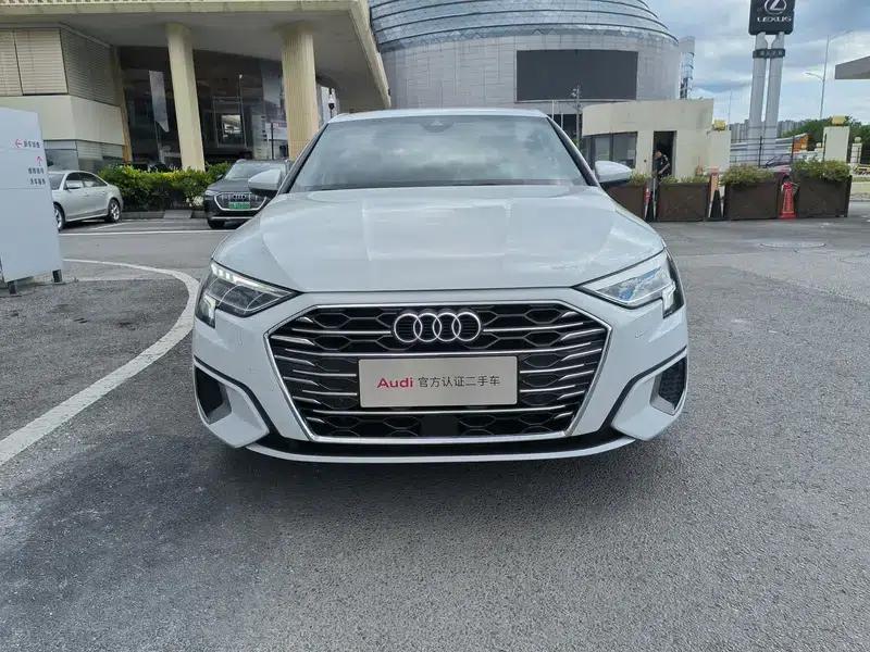 Audi A3 2023 Facelift A3L Limousine 35 TFSI Progressive Elegance — миниатюра 2