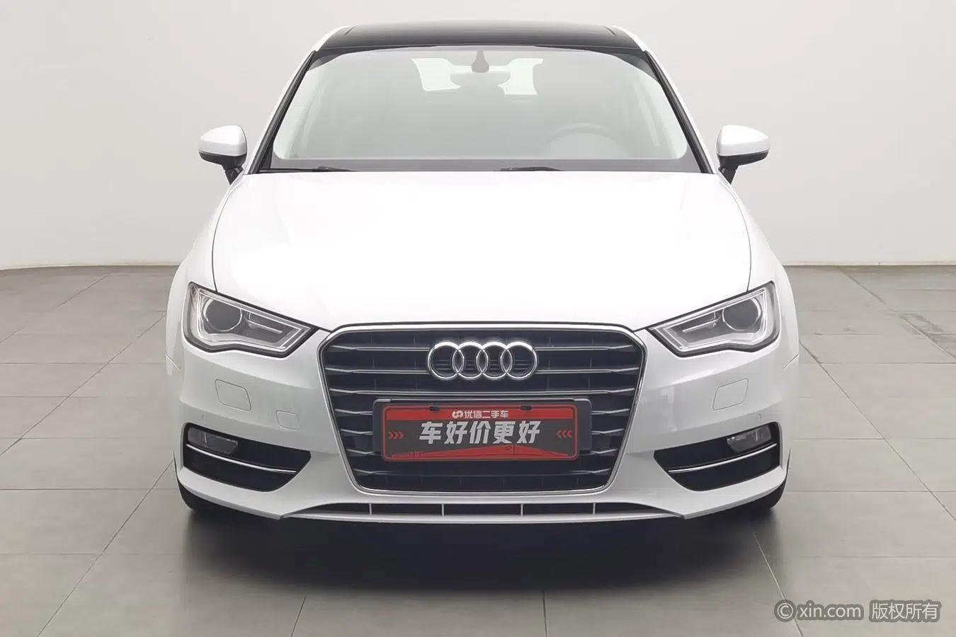 Audi A3 2014 Sportback 35 TFSI Automatic Fashion Edition — миниатюра 3