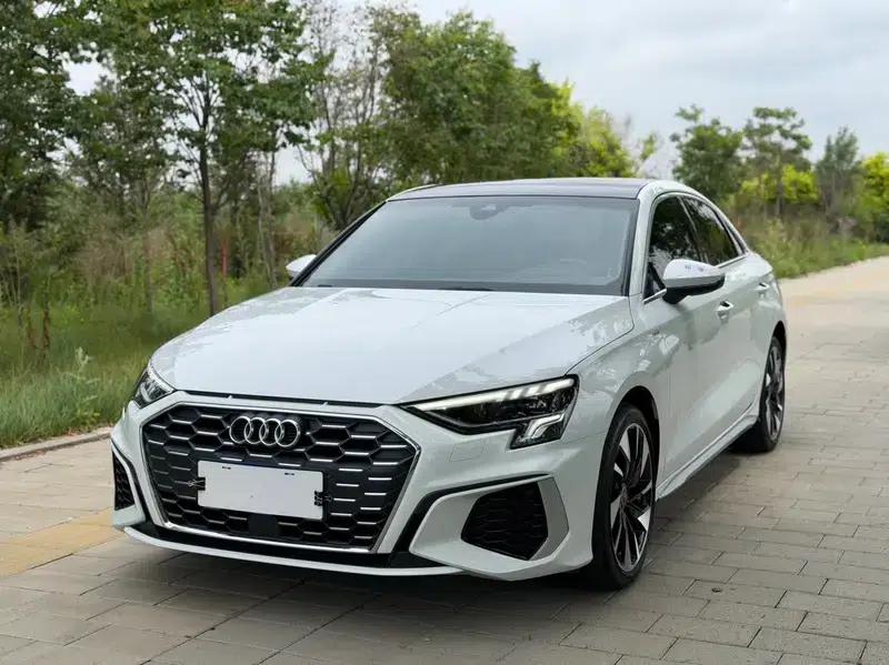 2022 Audi A3 A3L Limousine 35 TFSI Fashion Sport — миниатюра 1