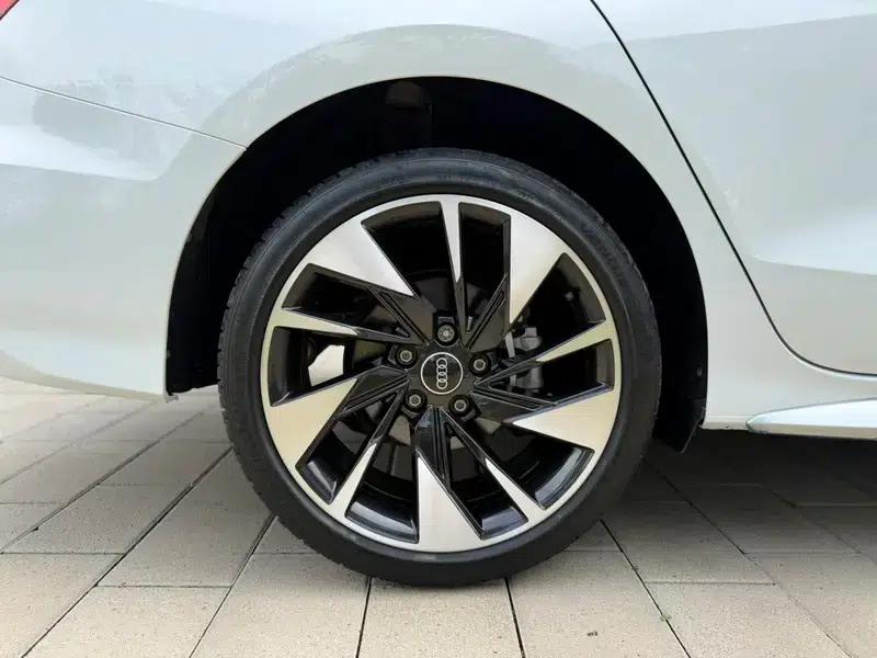 2022 Audi A3 A3L Limousine 35 TFSI Fashion Sport — миниатюра 10