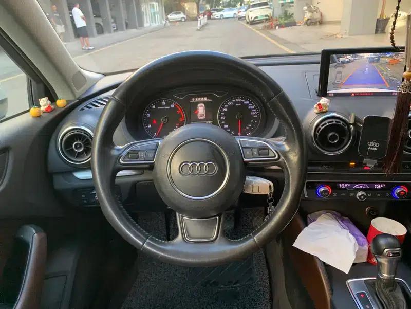 Audi A3 2015 Sportback 40 TFSI Automatic Luxury — миниатюра 13