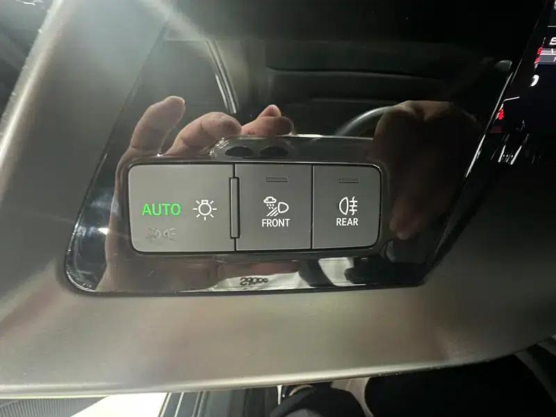 Audi A3 2022 Sportback 35 TFSI Luxury Elegance — миниатюра 19