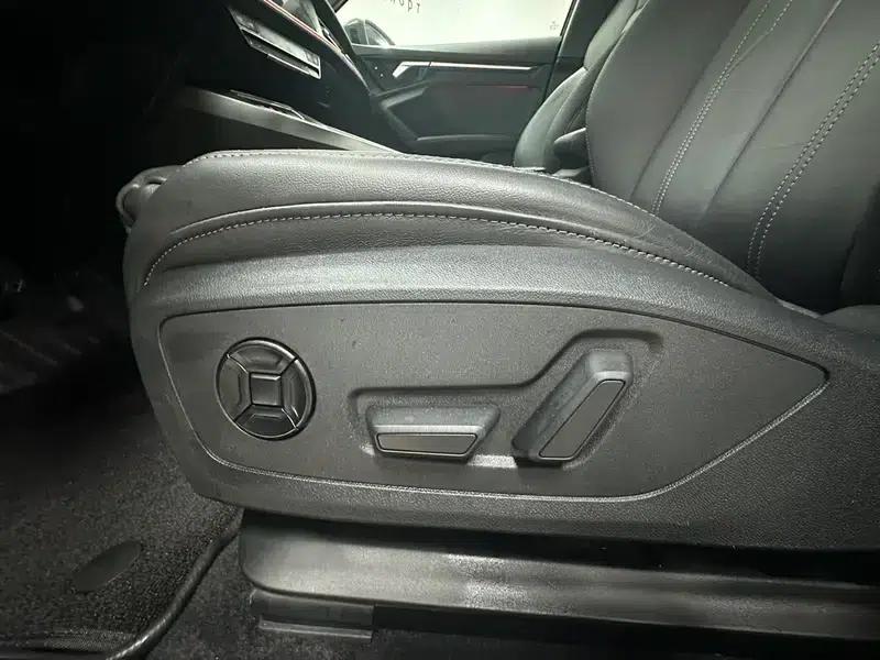 Audi A3 2022 Sportback 35 TFSI Luxury Elegance — миниатюра 23