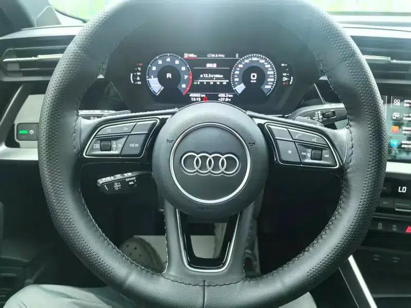 Audi A3 2023 Facelift A3L Limousine 35 TFSI Sporty Edition — миниатюра 13