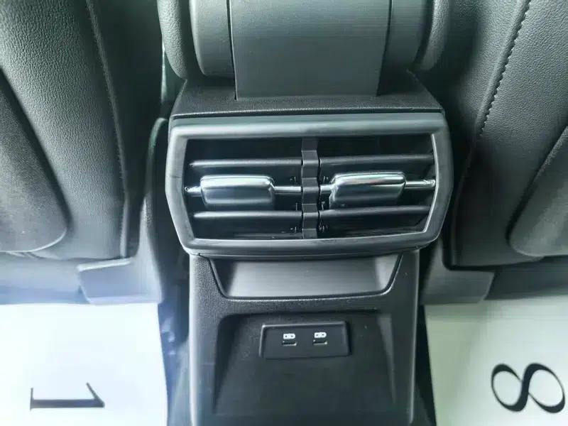 Audi A3 2023 Facelift A3L Limousine 35 TFSI Sporty Edition — миниатюра 9
