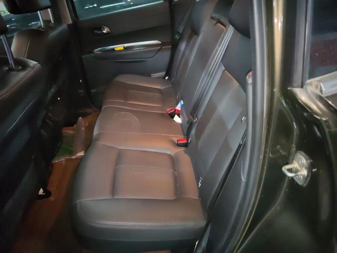 Peugeot 3008 2015 1.6THP Automatic Classic Edition — миниатюра 14