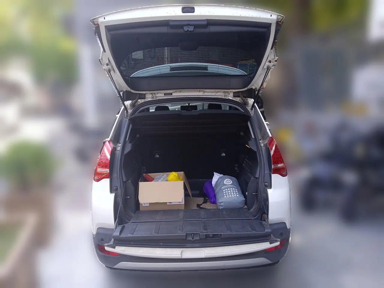 Peugeot 3008 2013 2.0L Automatic Trend Edition — миниатюра 19