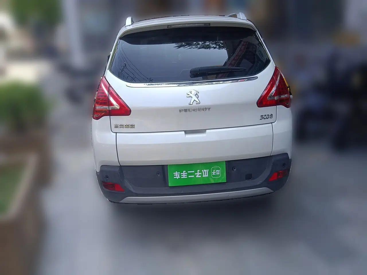 Peugeot 3008 2013 2.0L Automatic Trend Edition — миниатюра 5
