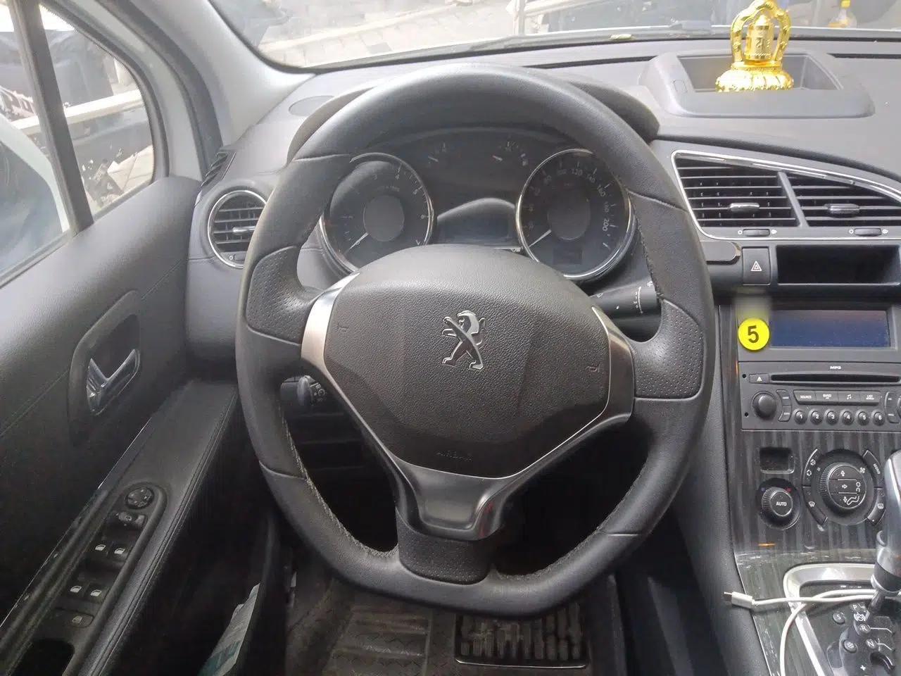 Peugeot 3008 2013 2.0L Automatic Trend Edition — миниатюра 10