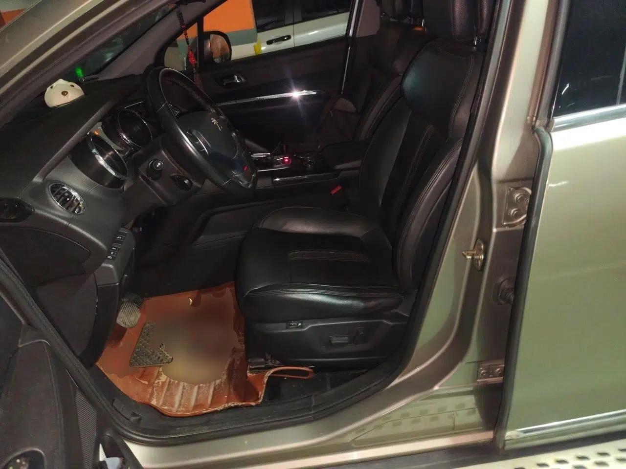 Peugeot 3008 2015 1.6THP Automatic Prestige Edition — миниатюра 15