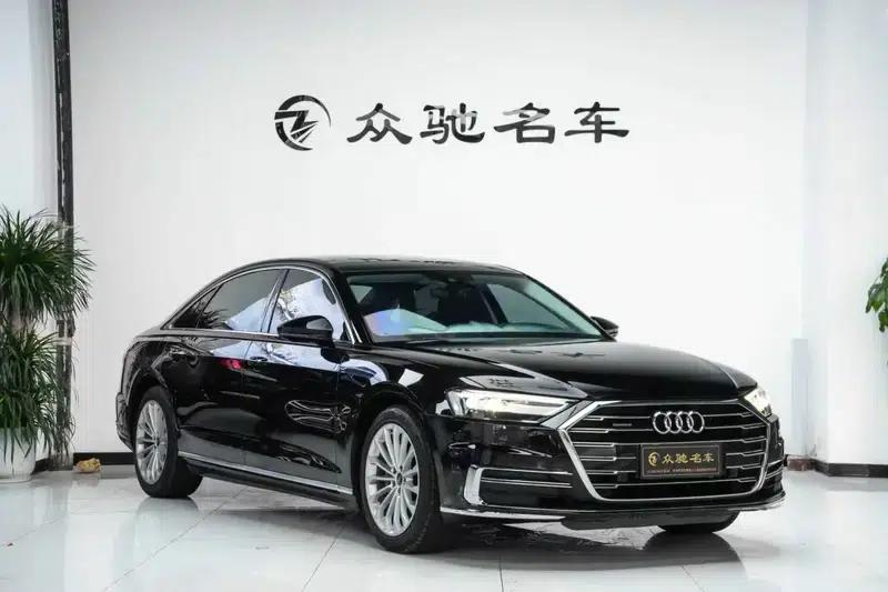 2021 Audi A8 A8L 50 TFSI quattro Comfort — миниатюра 3