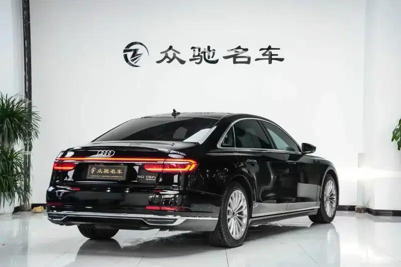 2021 Audi A8 A8L 50 TFSI quattro Comfort — миниатюра 6