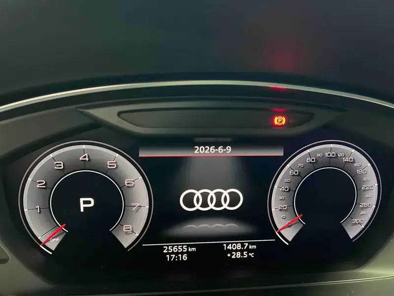 2019 Audi A8 A8L 55 TFSI quattro Luxury — миниатюра 7