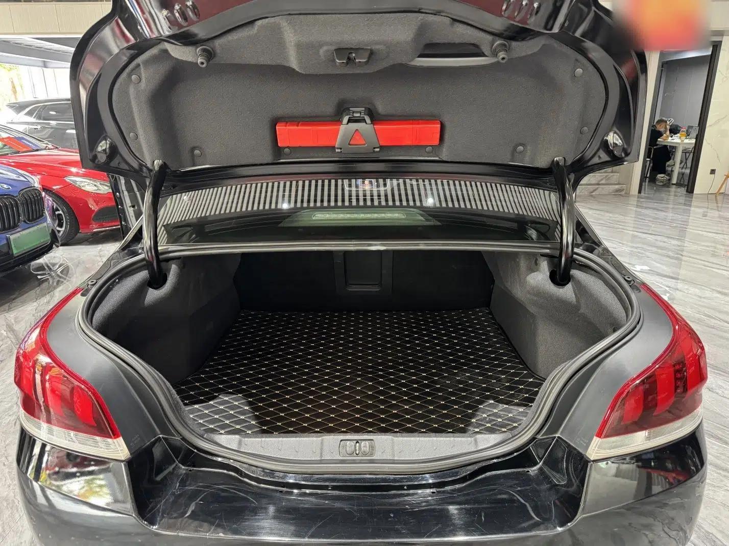 Peugeot 508 2015 1.6THP Automatic Zhiiyi Edition — миниатюра 45