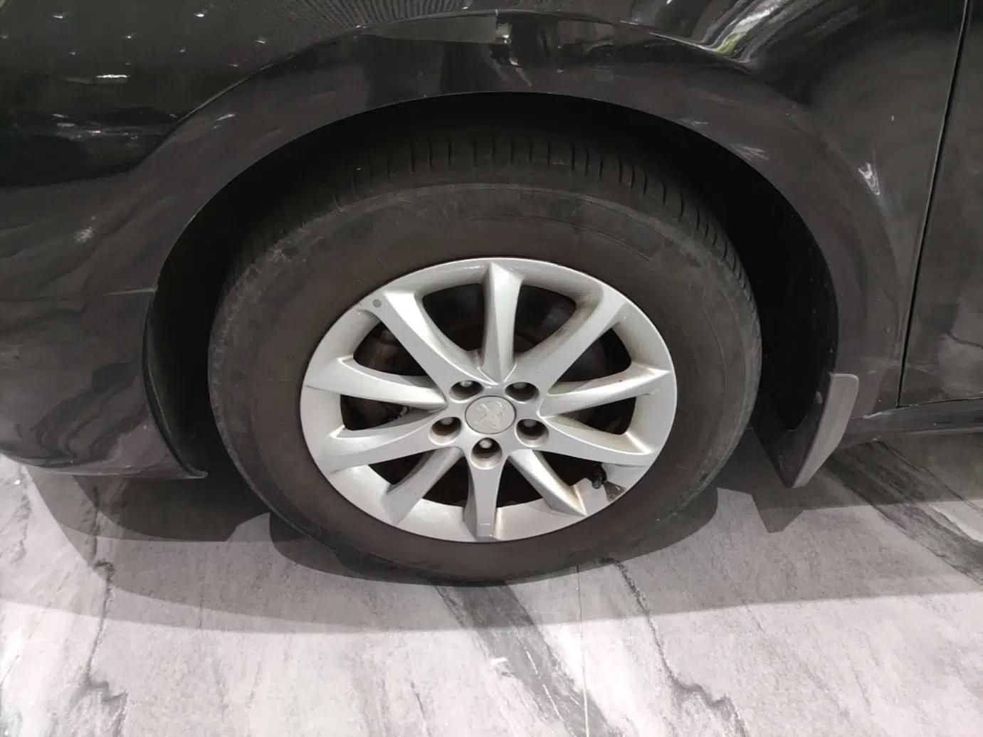 Peugeot 508 2015 1.6THP Automatic Zhiiyi Edition — миниатюра 10