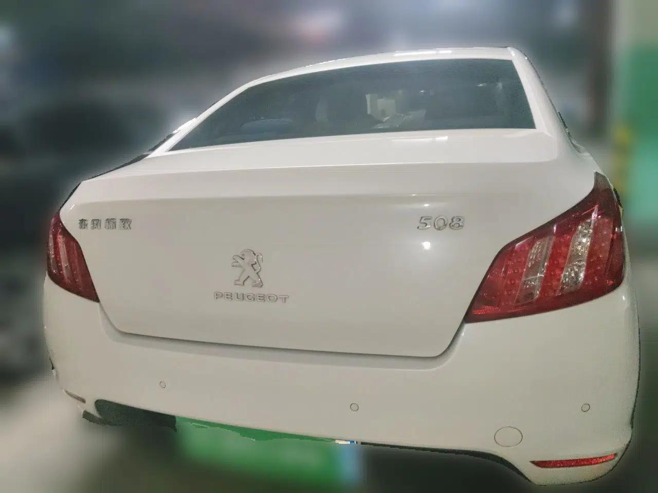 Peugeot 508 2013 2.0L 2nd Anniversary Edition with Automatic Sunroof – Classic Version — миниатюра 5