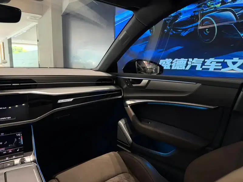 Audi A7L 2022 45 TFSI quattro S-line Wind Knight — миниатюра 11