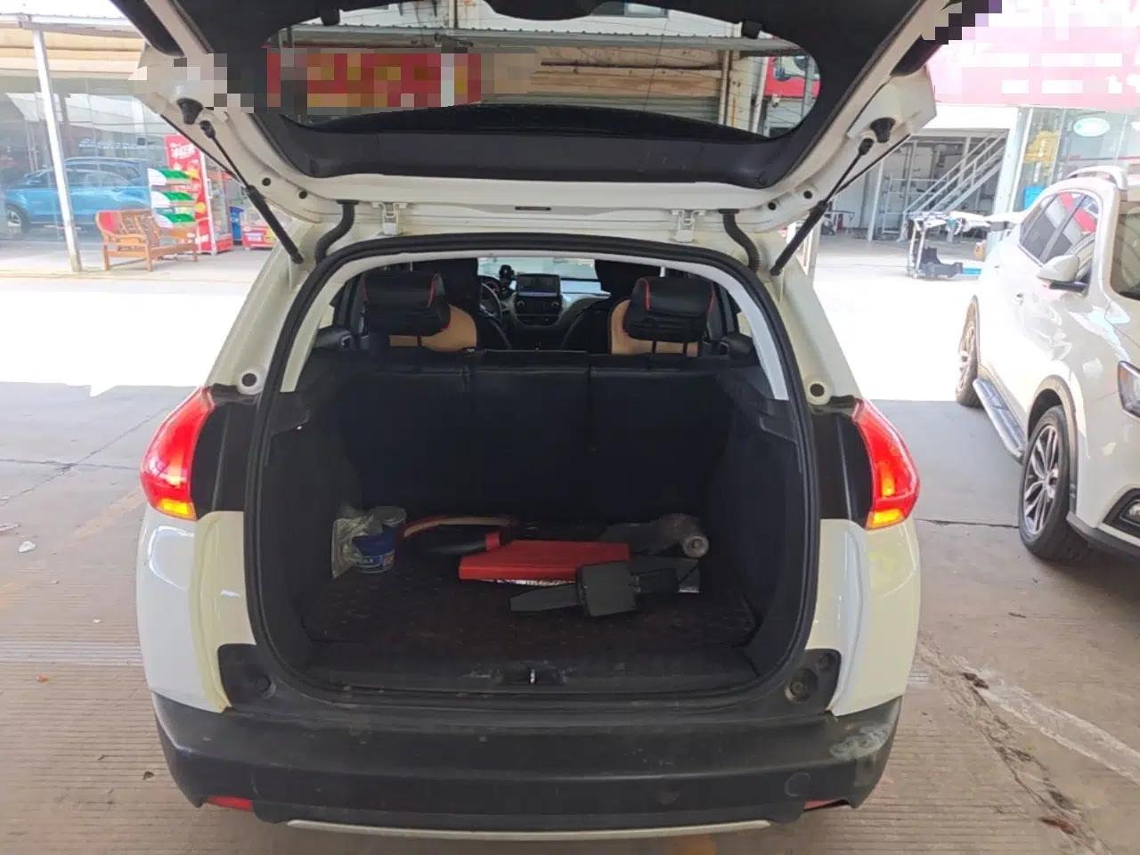 Peugeot 2008 2014 1.6L Automatic Trend Edition — миниатюра 22