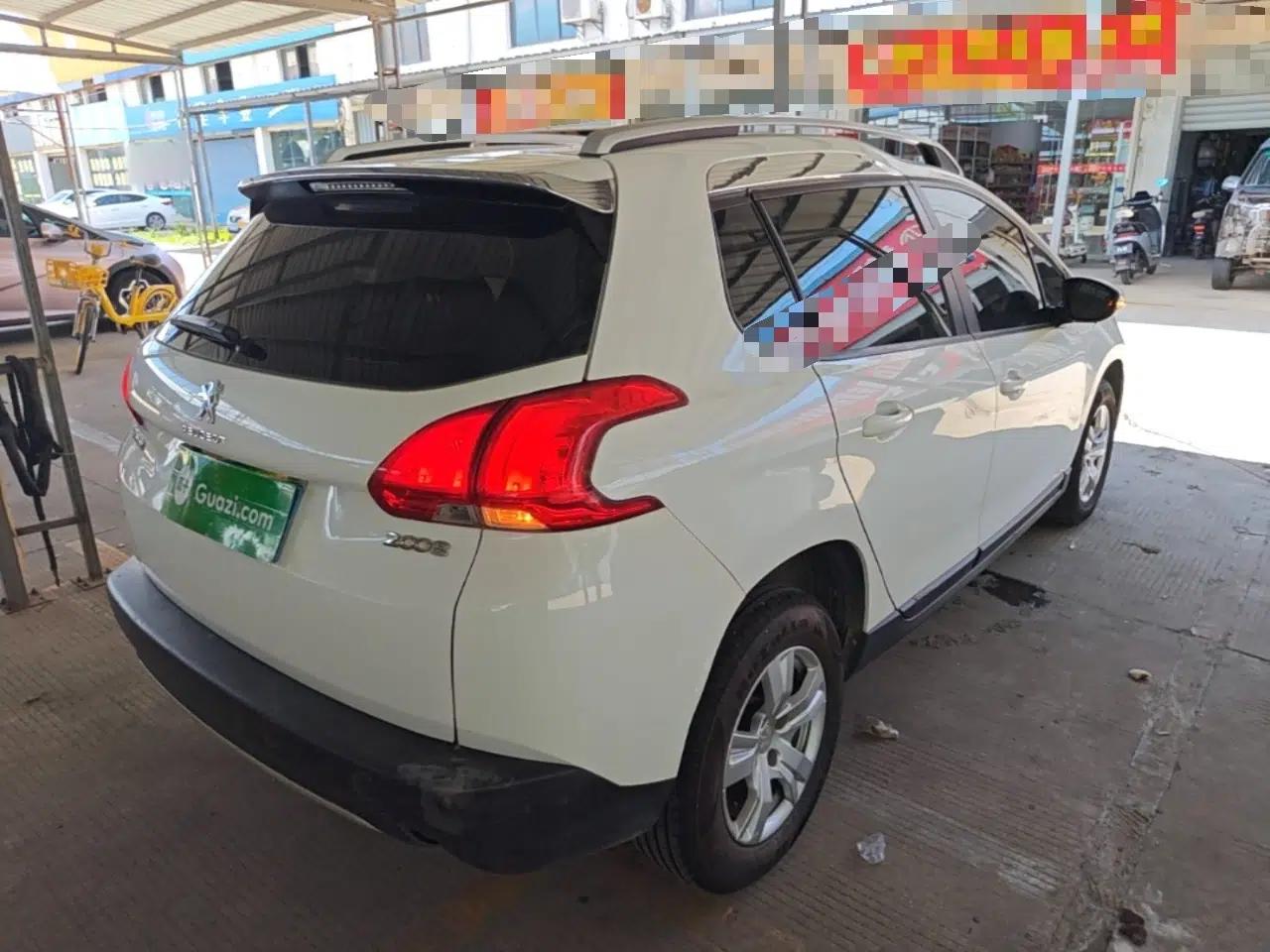 Peugeot 2008 2014 1.6L Automatic Trend Edition — миниатюра 6