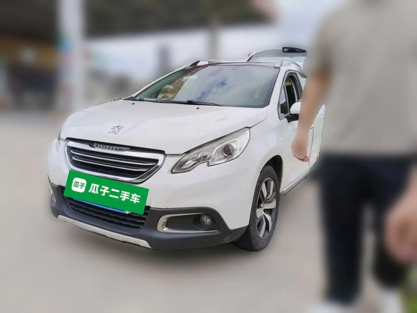 Peugeot 2008 2014 1.6L Automatic Navigation Edition — миниатюра 1