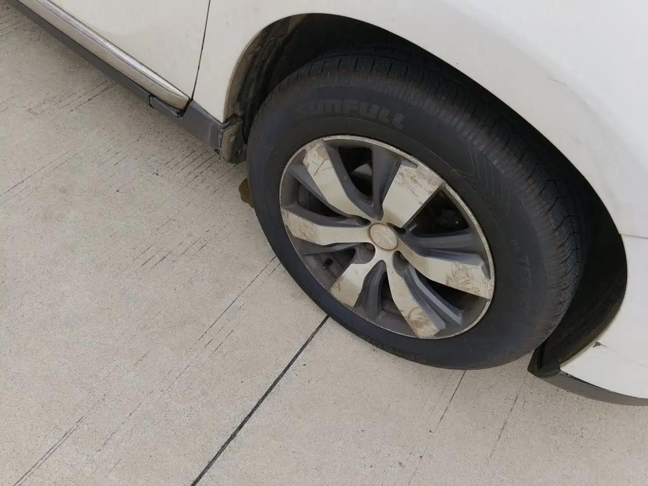 Peugeot 2008 2014 1.6L Automatic Navigation Edition — миниатюра 8
