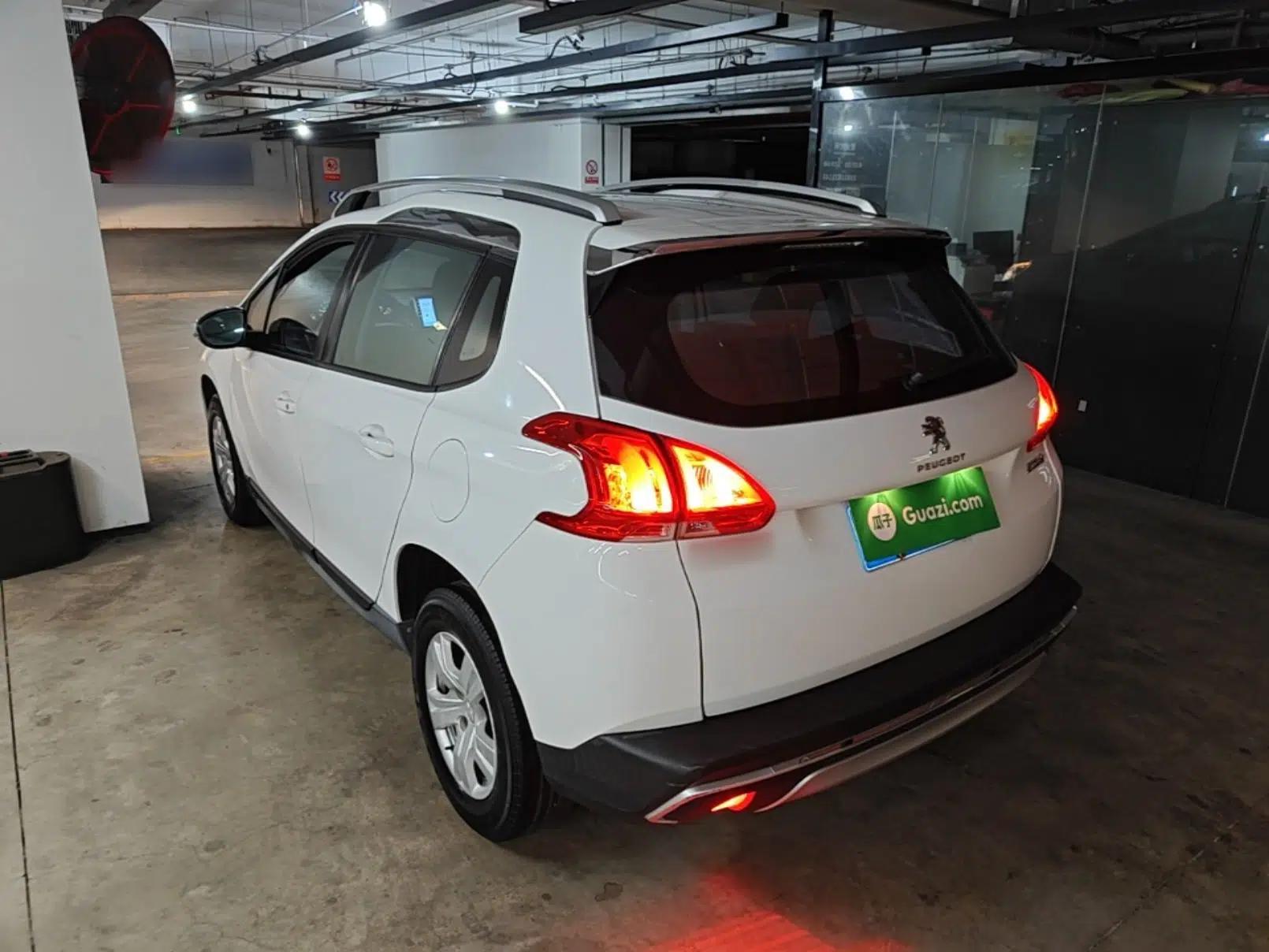 Peugeot 2008 2014 1.6L Automatic Trend Edition — миниатюра 4