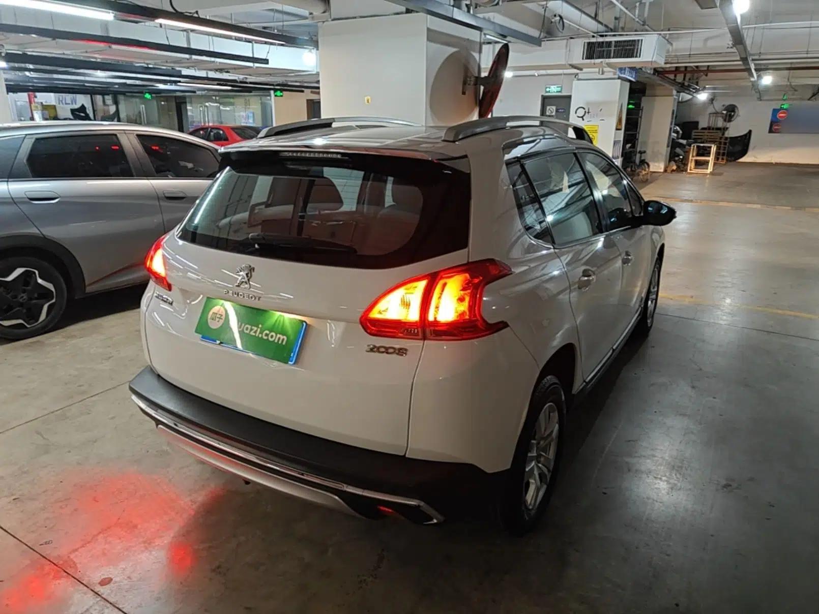 Peugeot 2008 2014 1.6L Automatic Trend Edition — миниатюра 6